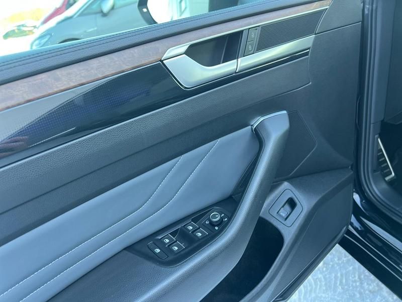 Gebraucht VW Arteon Elegance 200 PS (147 kW) 2022 Schwarz Limousine