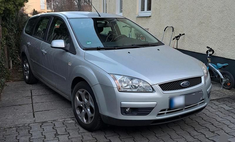 Gebraucht Ford Focus 125 PS (91 kW) 2007 Silber Kombi