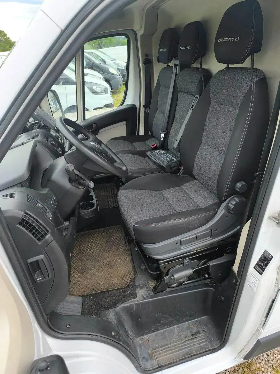 Gebraucht Fiat Ducato 130 PS (95 kW) 2016 Weiß Van
