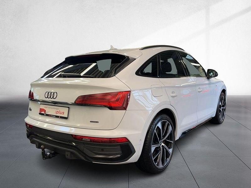 Gebraucht Audi Q5 Sportback Ambiente 265 PS (194 kW) 2024 Gletscherweiß metallic SUV