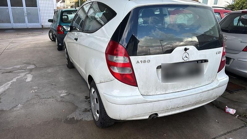 Gebraucht Mercedes A160 90 PS (66 kW) 2007 Weiß Limousine