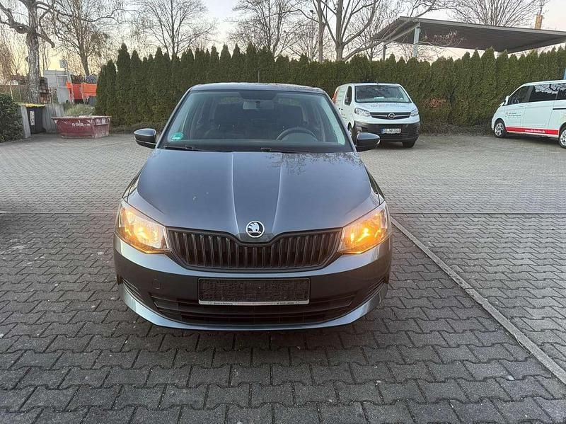 Gebraucht Skoda Fabia 90 PS (66 kW) 2016 Grau Limousine