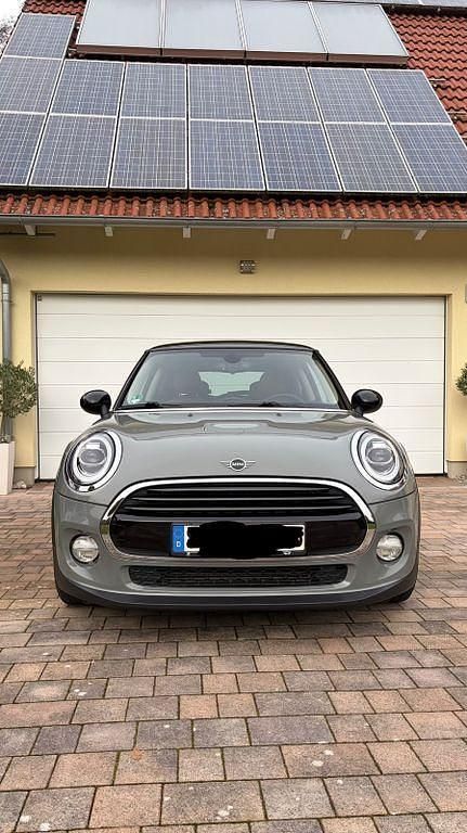 Grau Gebraucht 2018 Mini Cooper Chili Kleinwagen | 18.500 € (Etwas zu teuer) - Bild 1/4