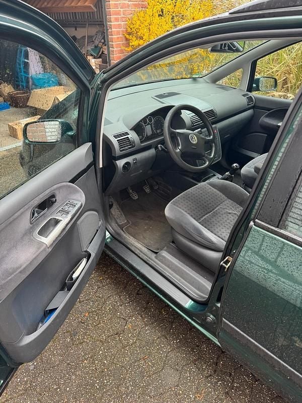 Gebraucht VW Sharan 150 PS (110 kW) 2003 Grün Van / Kleinbus