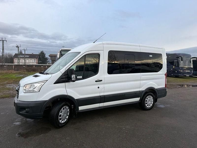 Gebraucht Ford Transit Trend 125 PS (91 kW) 2018 Weiß Van / Kleinbus