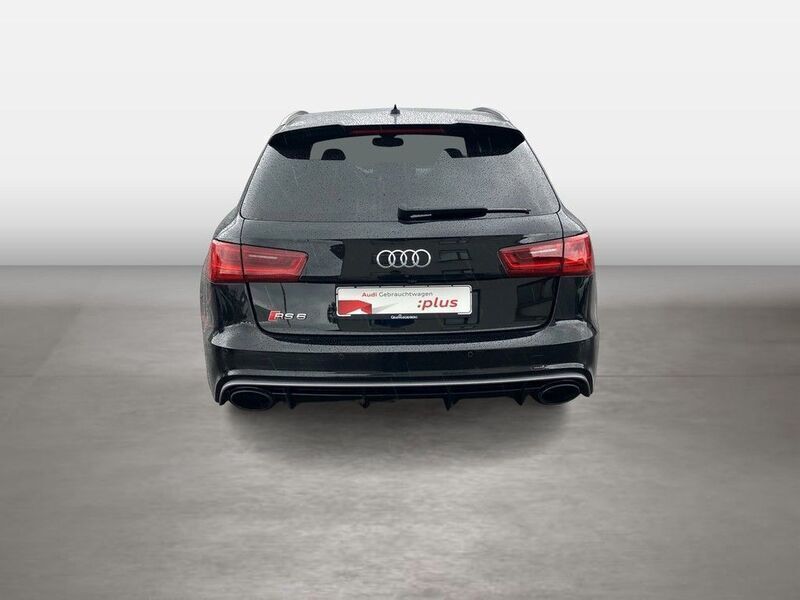 Gebraucht Audi RS6 Advanced 605 PS (444 kW) 2016 Mythosschwarz metallic Kombi