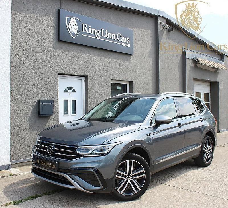 Platinum grey Gebraucht 2022 VW Tiguan Allspace Elegance SUV | 35.880 € (Etwas zu teuer) - Bild 1/4