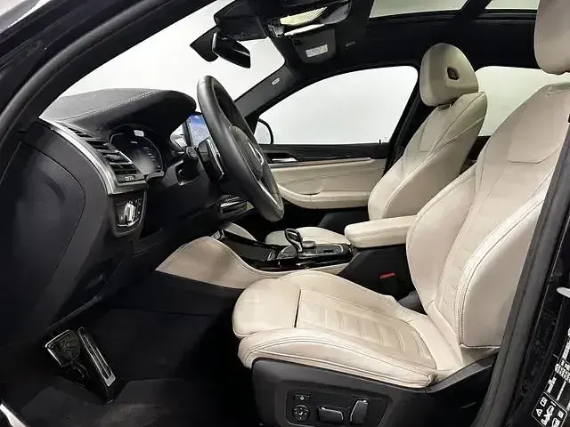 Gebraucht BMW X4 Efficient Dynamics 340 PS (250 kW) 2025 Grau SUV