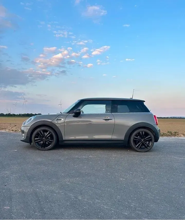 Gebraucht Mini Cooper 102 PS (75 kW) 2016 Grau Kleinwagen