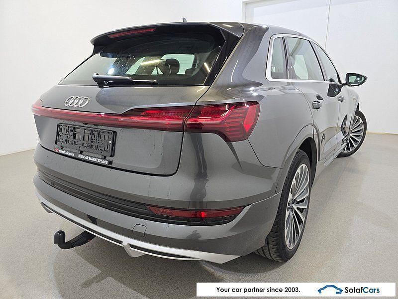 Gebraucht Audi e-tron S-Line 230 kW (313 PS) 2021 Grau SUV
