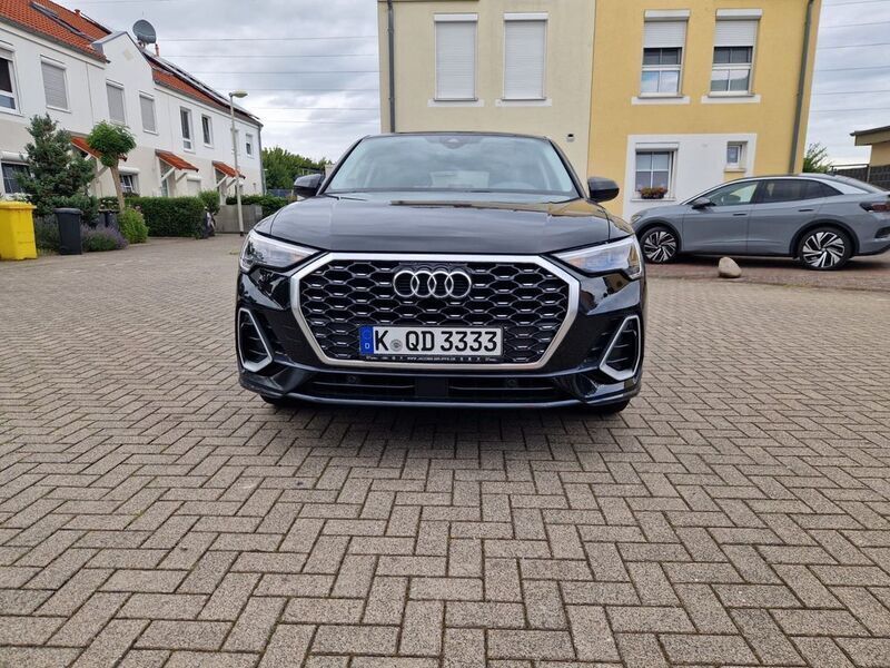 Schwarz Gebraucht 2021 Audi Q3 S-Line SUV | 31.990 € (Fairer Preis) - Bild 1/4