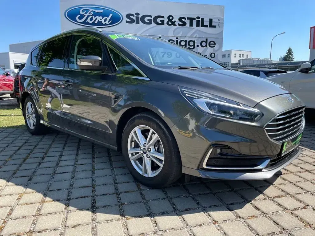 Gebraucht Ford S-MAX Titanium 190 PS (139 kW) 2020 Magneticgrau (metallic) Van / Kleinbus