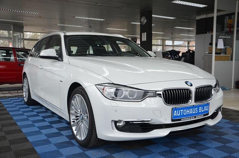 Gebraucht BMW 320 Luxury Line 184 PS (135 kW) 2013 Weiß Kombi