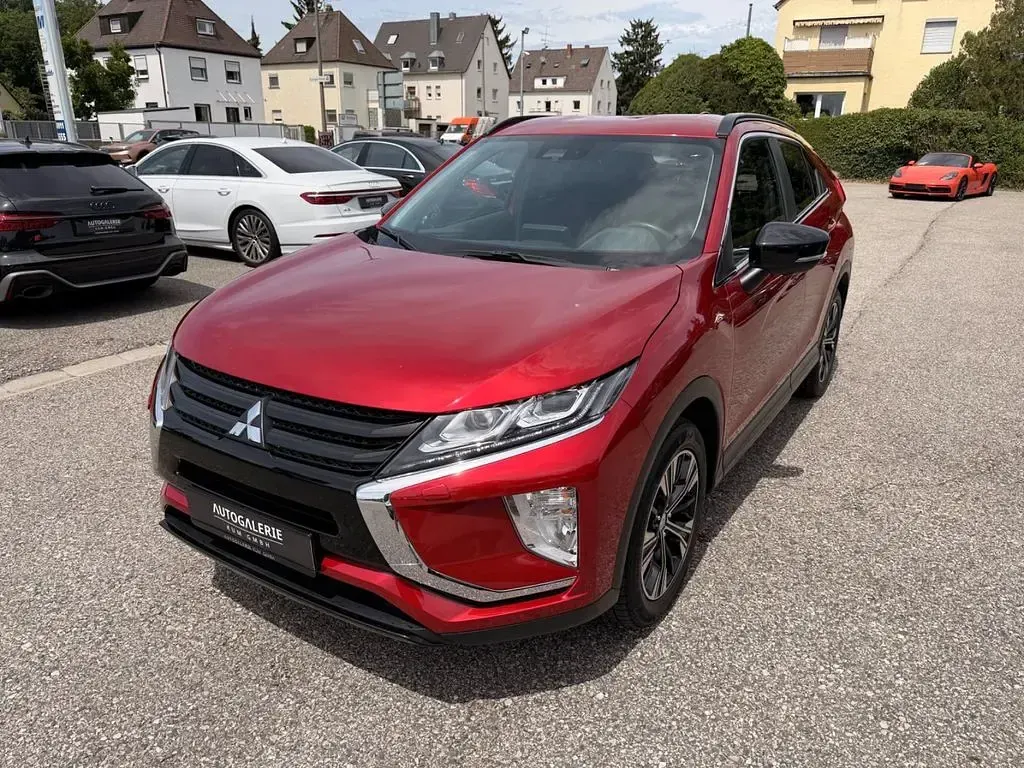 Gebraucht Mitsubishi Eclipse Cross Active 148 PS (108 kW) 2019 Rot SUV