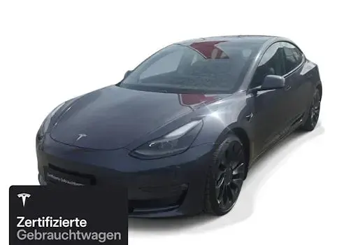 Second-hand Tesla Model 3 Performance 377 kW (513 CP) 2021 Argintiu Berlinǎ