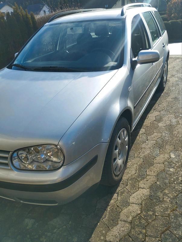 Gebraucht VW Golf IV 75 PS (55 kW) 2001 Silber Kombi