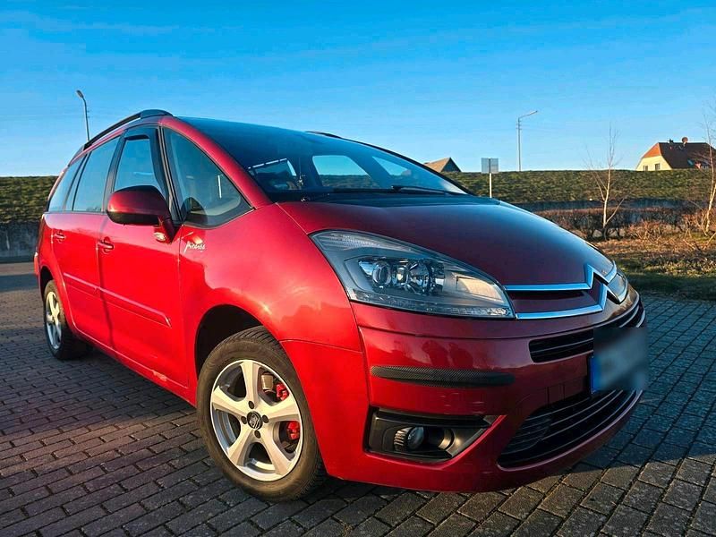 Rot Gebraucht 2009 Citroën Grand C4 Picasso Van / Kleinbus | 2.500 € (Etwas zu teuer) - Bild 1/4