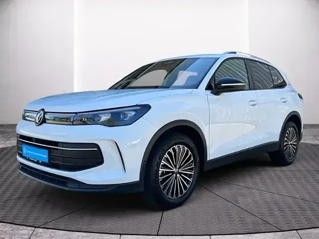 Gebraucht VW Tiguan Goal 150 PS (110 kW) 2025 Weiss SUV