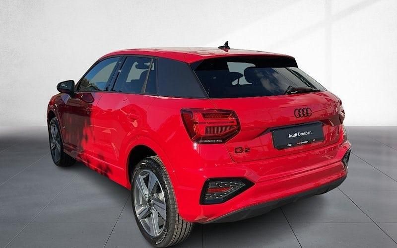 Neu Audi Q2 Advanced Plus 150 PS (110 kW) 2026 Rot SUV
