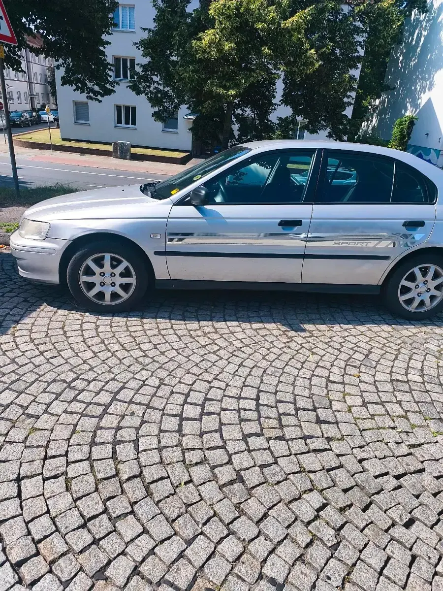 Gebraucht Honda Accord 136 PS (100 kW) 2000 Grau Limousine