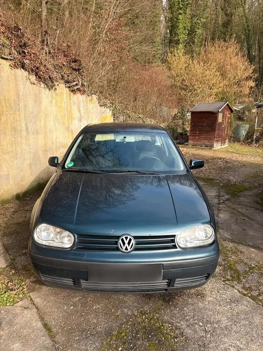 Gebraucht VW Golf IV 105 PS (77 kW) 2001 Grün Kleinwagen
