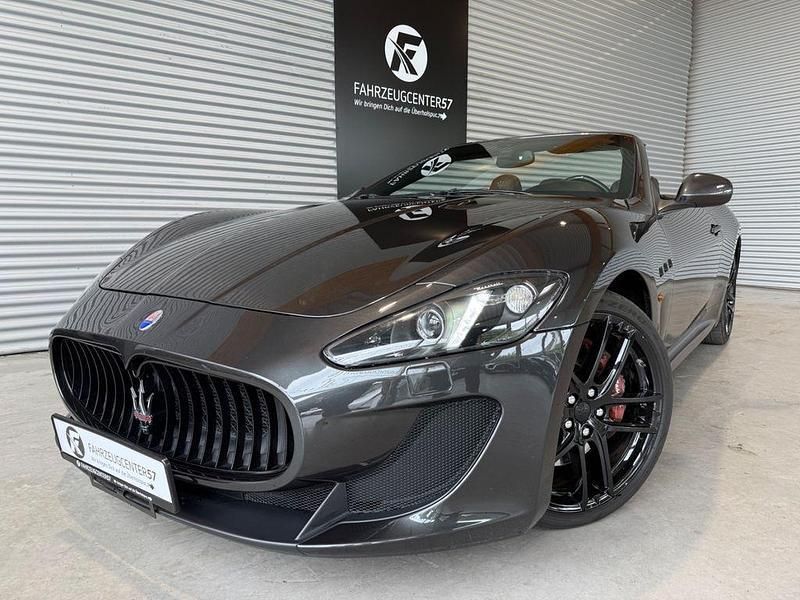 Schwarz Gebraucht 2013 Maserati GranCabrio Cabrio | 60.900 € (Fairer Preis) - Bild 1/4