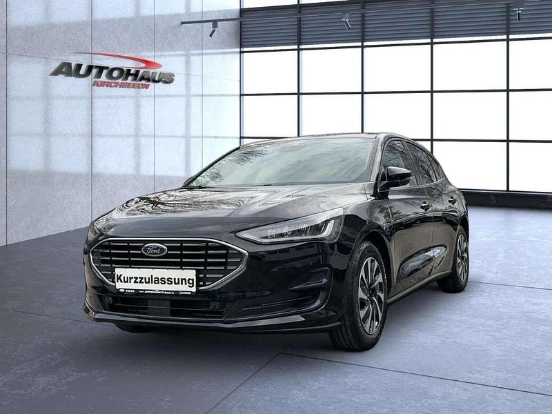Neu Ford Focus Titanium 155 PS (114 kW) 2026 Agate black metallic Limousine