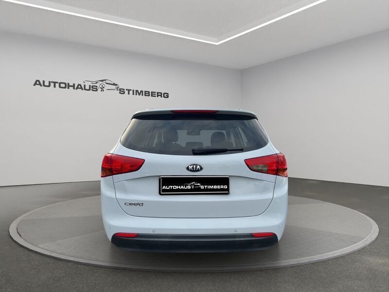 Gebraucht Kia Ceed Sportswagon 99 PS (72 kW) 2014 Weiß Kombi