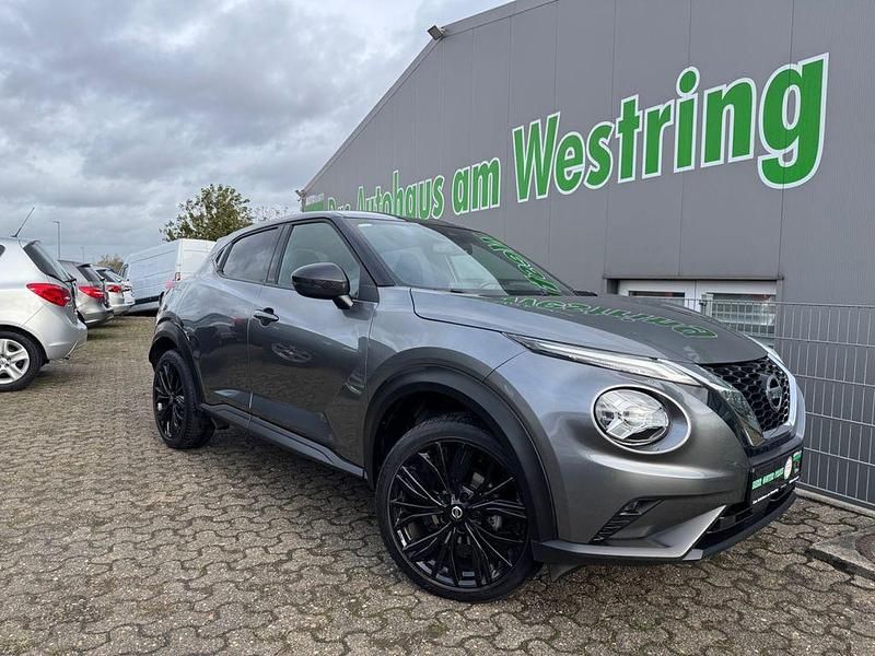 Grau Gebraucht 2021 Nissan Juke Enigma SUV | 18.450 € (Fairer Preis) - Bild 1/4