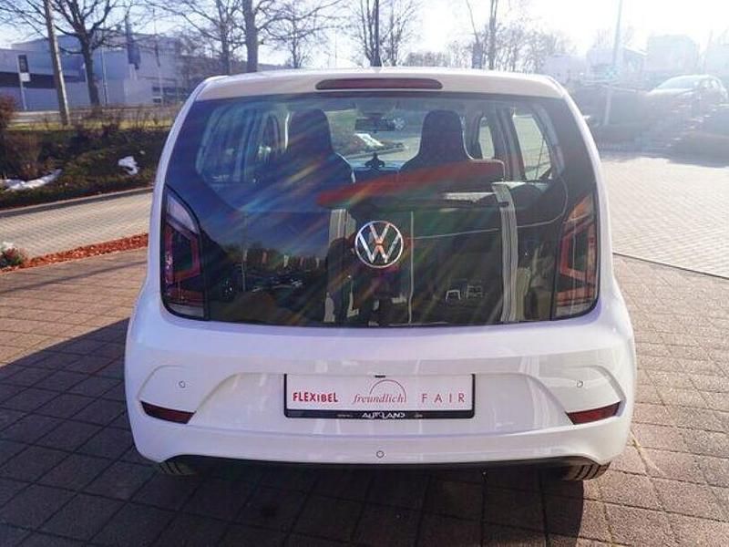 Gebraucht VW up! 65 PS (47 kW) 2021 Weiß Kleinwagen