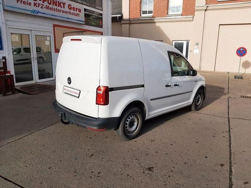 Gebraucht VW Caddy 102 PS (75 kW) 2019 Weiß Van / Kleinbus