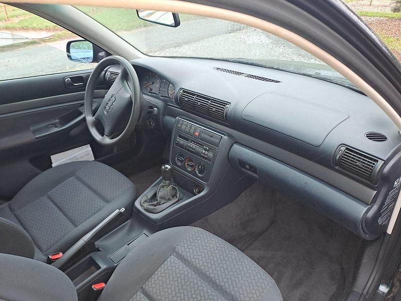 Usata Audi A4 75 CV (55 kW) 1996 Berlina