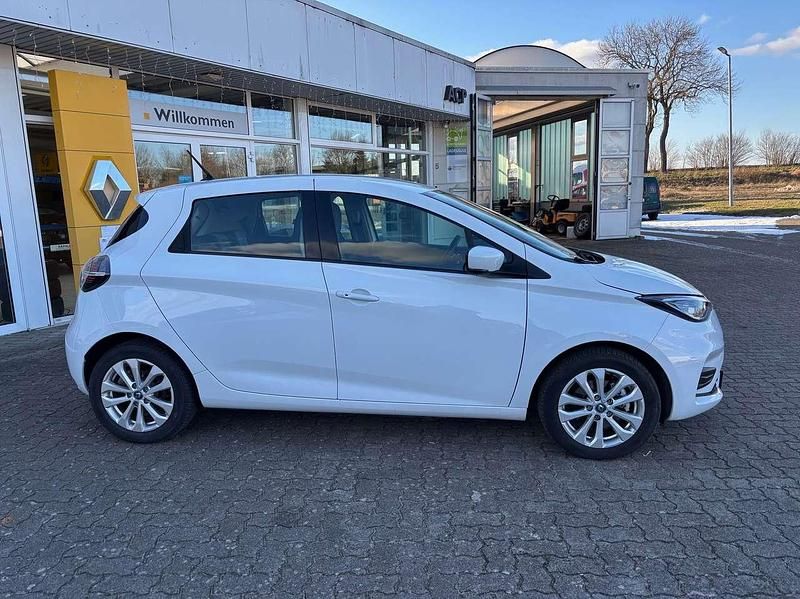 Gebraucht Renault Zoe Experience 50 kW (69 PS) 2020 Arktis weiß Kleinwagen