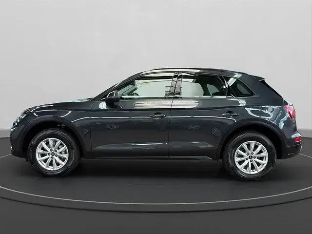 Käytetty Audi Q5 Performance 299 HP (219 kW) 2023 Harmaa Katumaasturi