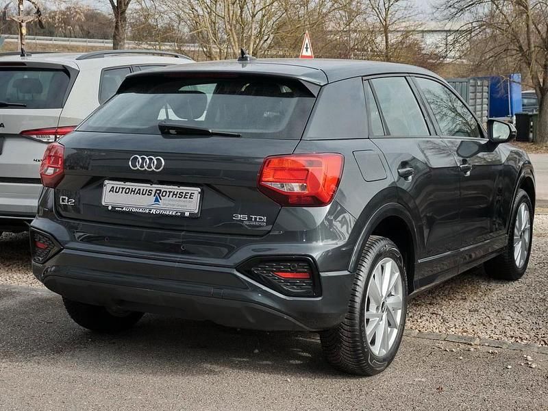 Gebraucht Audi Q2 Advanced Plus 150 PS (110 kW) 2022 Manhattangrau metallic SUV
