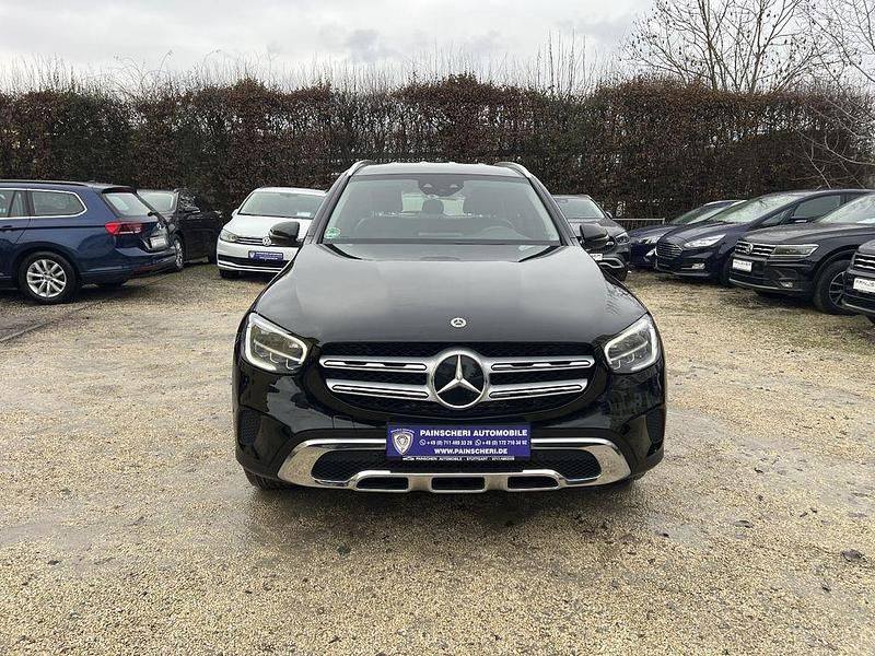 Gebraucht Mercedes GLC220 194 PS (142 kW) 2020 Schwarz/baltic black SUV