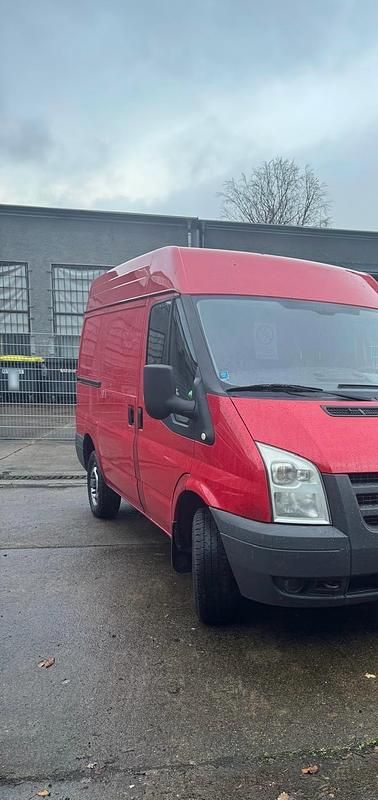 Używany Ford Transit 109 KM (80 kW) 2008 Czerwony Sedan/Limuzyna