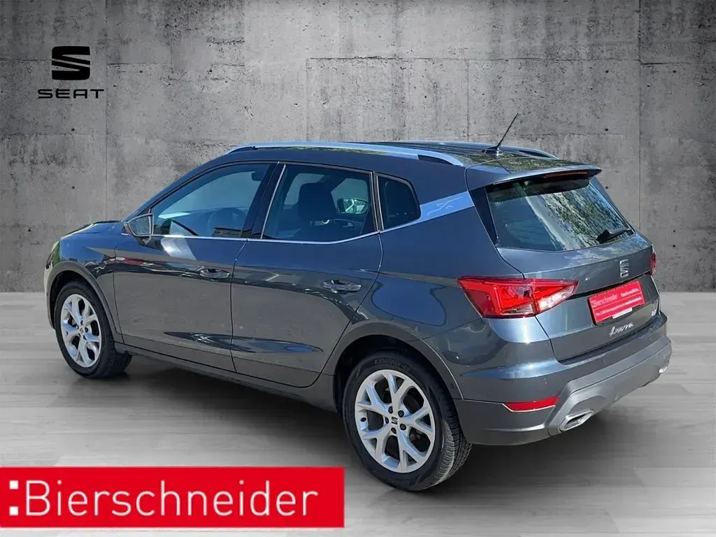 Gebraucht Seat Arona FR 110 PS (80 kW) 2023 Grau SUV