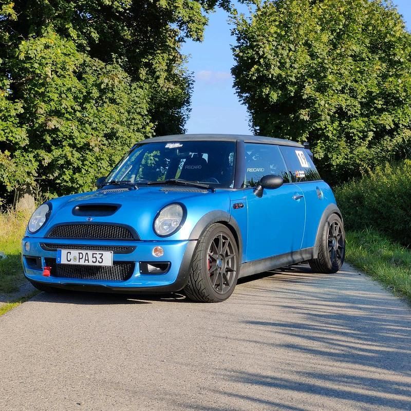 Blau Gebraucht 2004 Mini Cooper S Kleinwagen | 10.500 € - Bild 1/4