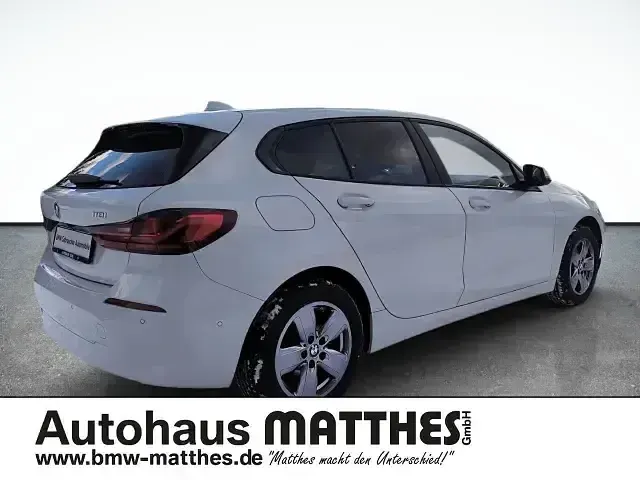 Gebraucht BMW 118 Advantage 136 PS (100 kW) 2024 Weiss Kleinwagen