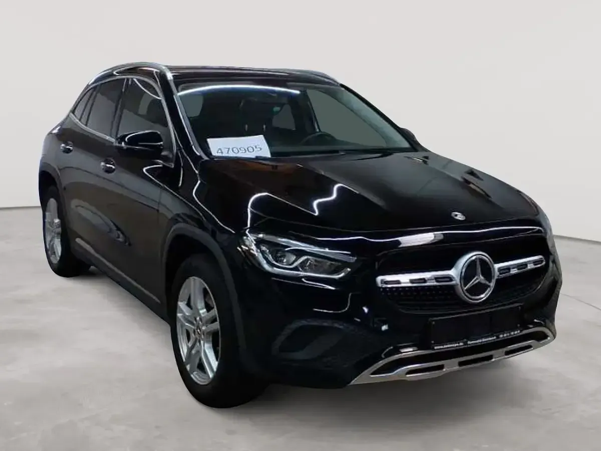 Gebraucht Mercedes GLA250 Progressive 160 PS (117 kW) 2021 SUV