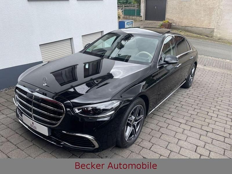 Gebraucht Mercedes S350 313 PS (230 kW) 2024 Schwarz Limousine