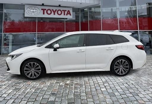Gebraucht Toyota Corolla Team 116 PS (85 kW) 2020 Weiß Kombi