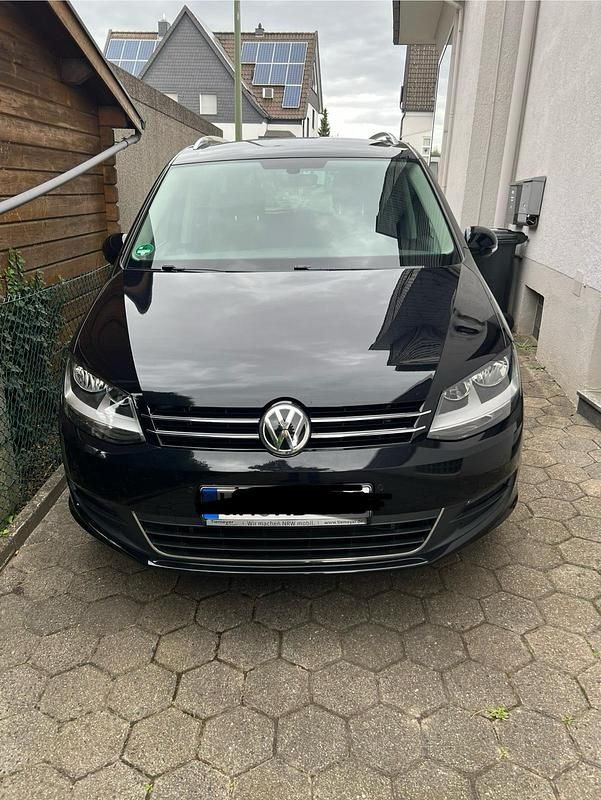 Schwarz Gebraucht 2016 VW Sharan Van / Kleinbus | 18.800 € (Guter Preis) - Bild 1/4