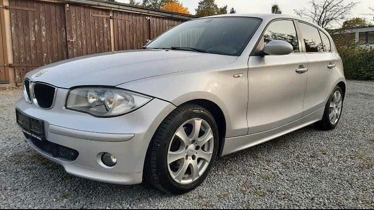 Grau Gebraucht 2006 BMW 116 Kleinwagen | 1.000 € (Superpreis) - Bild 1/4