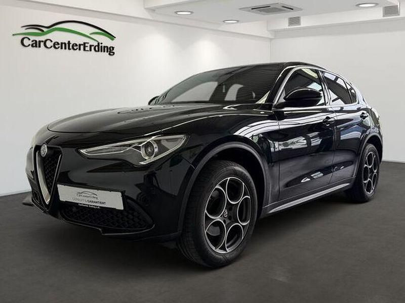 Schwarz Gebraucht 2020 Alfa Romeo Stelvio Super SUV | 26.900 € (Fairer Preis) - Bild 1/4