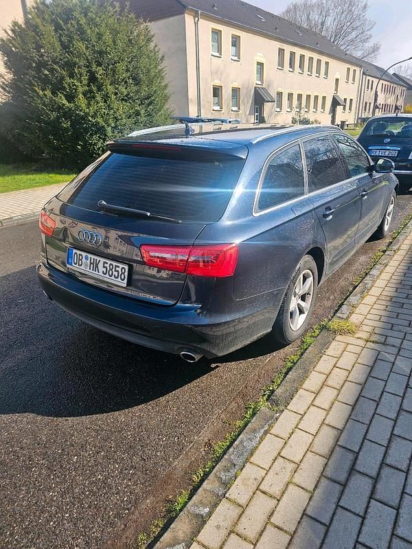 Gebraucht Audi A6 204 PS (150 kW) 2013 Blau Kombi