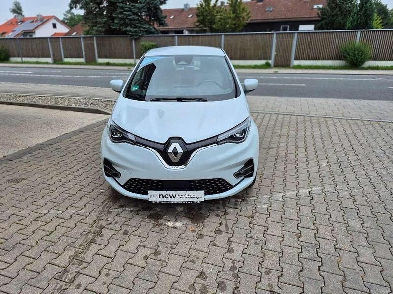 Quarz weiß Gebraucht 2021 Renault Zoe Riviera Kleinwagen | 15.990 € (Etwas zu teuer) - Bild 1/4