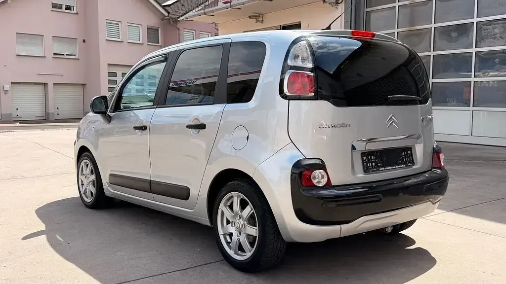 Gebraucht Citroën C3 Picasso Tendance 95 PS (69 kW) 2012 Silber Van / Kleinbus