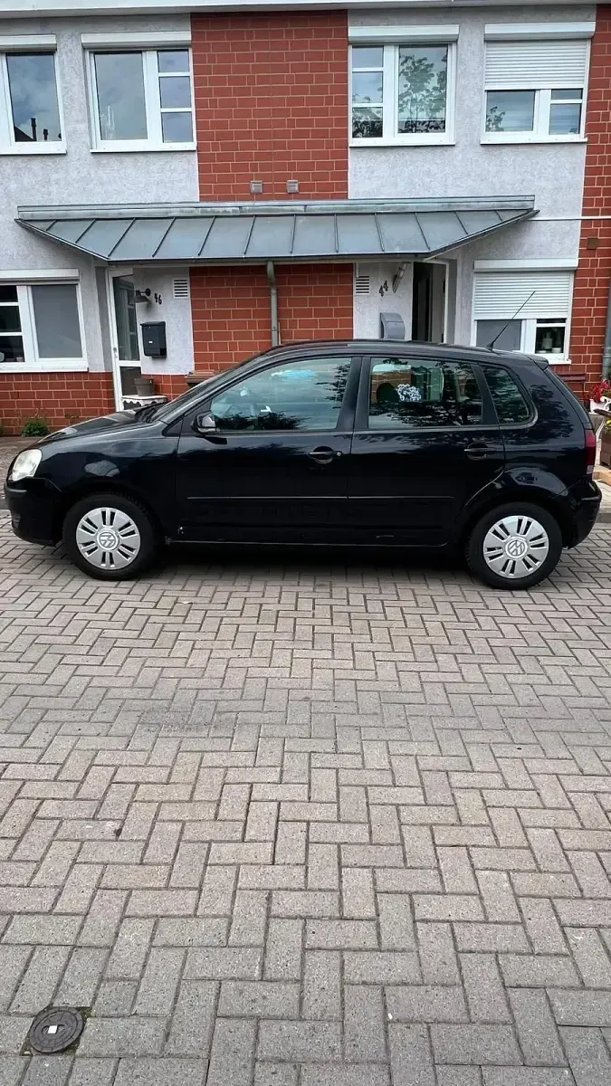 Gebraucht VW Polo 69 PS (50 kW) 2008 Schwarz Kleinwagen